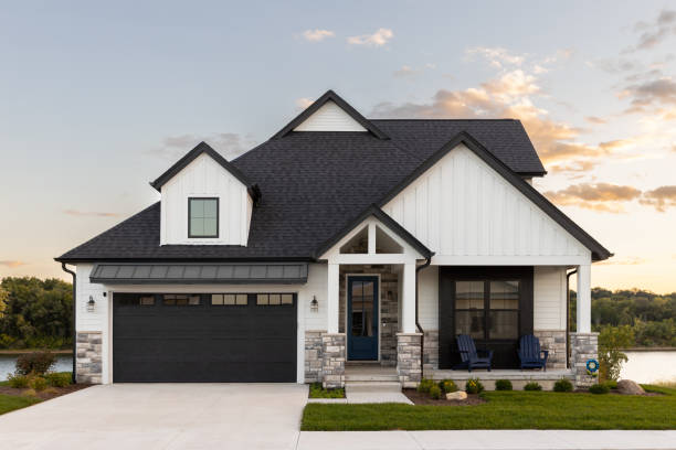 Best Storm Damage Roof Repair  in Bloomfield, NY