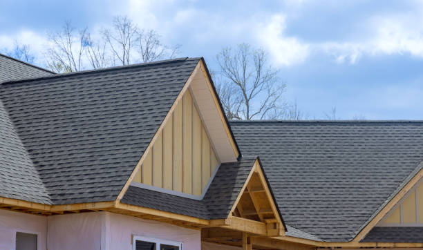Best Emergency Roof Repair Services  in Bloomfield, NY